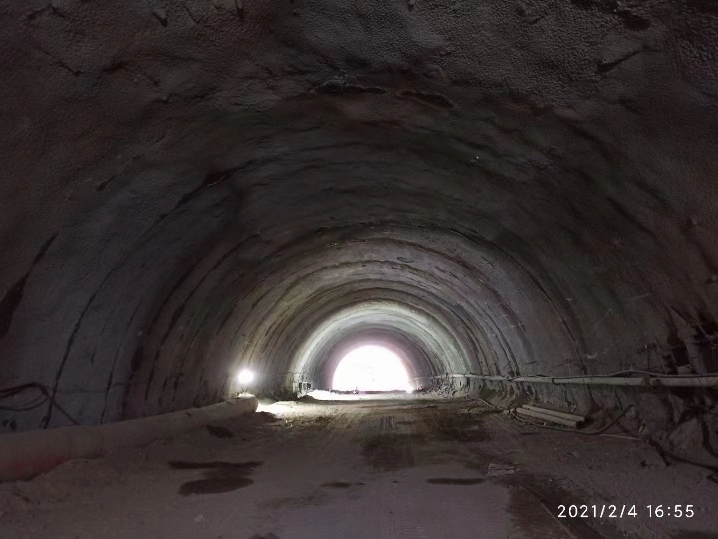 爐石高速余家崗隧道